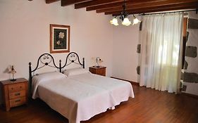 Casa Rural Los Suarez
